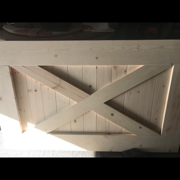 Custom Gate Made To Fit Your Exact Opening. Stained And Sealed with hardware inc - Picture 9 of 9